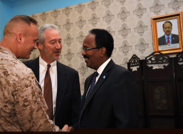 Farmaajo & US Commander